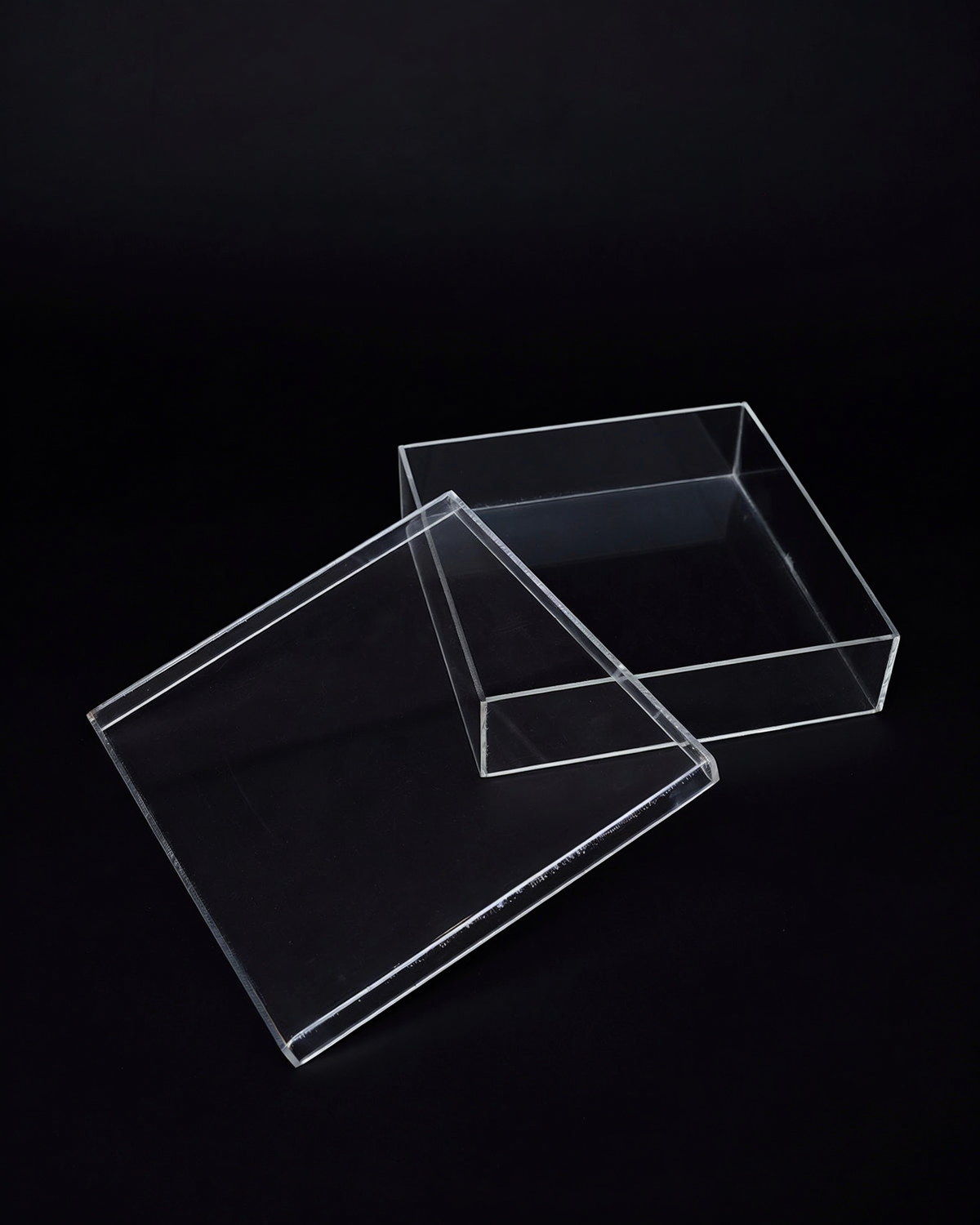 Crystal Clear Cube Acrylic Box
